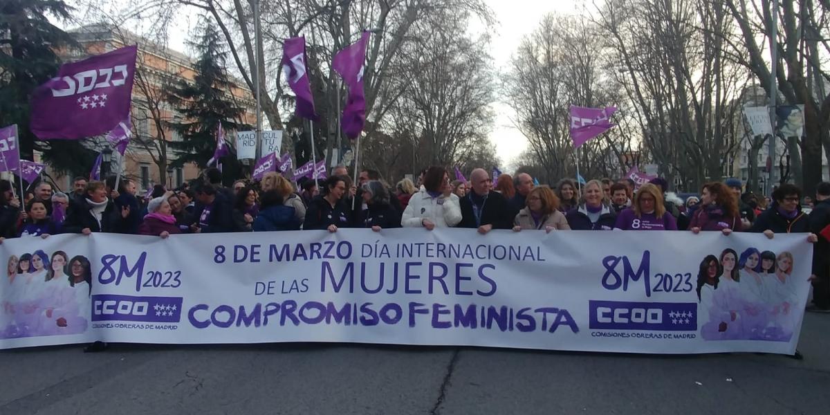 Representantes de diversos sectores de FSC-CCOO participaron en la manifestacin central en Madrid con motivo del 8M de 2023