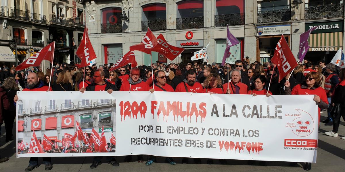 Concentracin contra el ERE de Vodafone en la Puerta del Sol